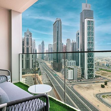 Lux Apartment In Downtown I Walk To Dubai Mall ภายนอก รูปภาพ